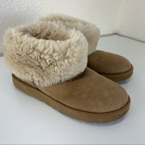 UGG Classic Mini Fluff Genuine Shearling Bootie Chestnut Size 7